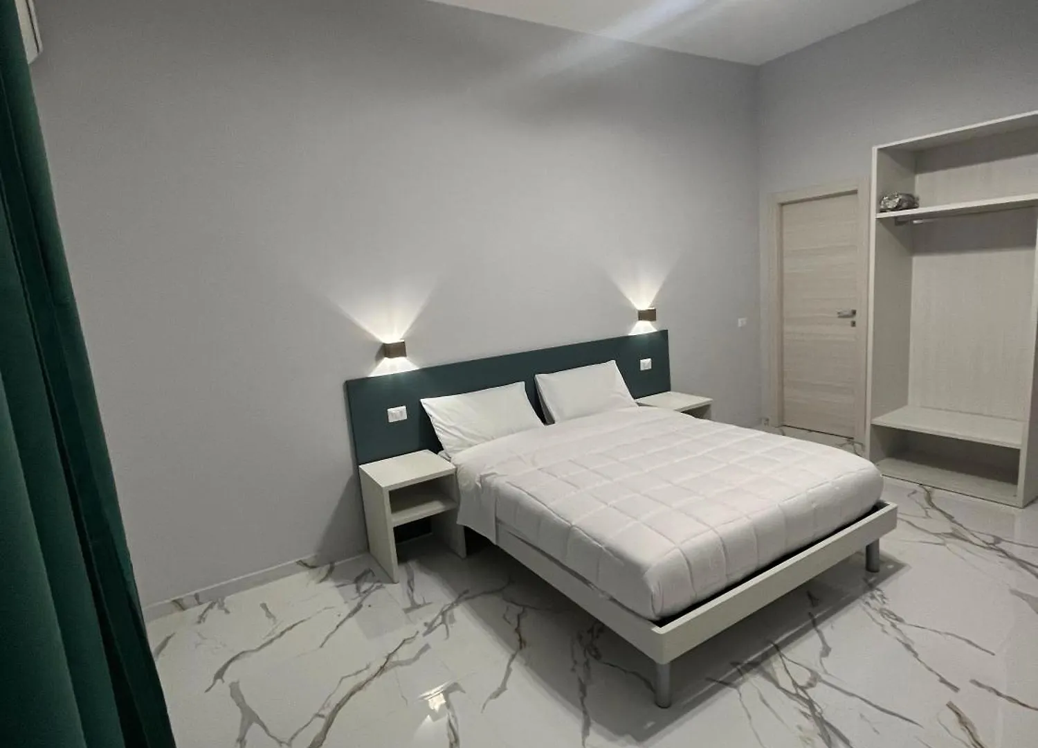 B&B Cadifra Portapiccola Naples