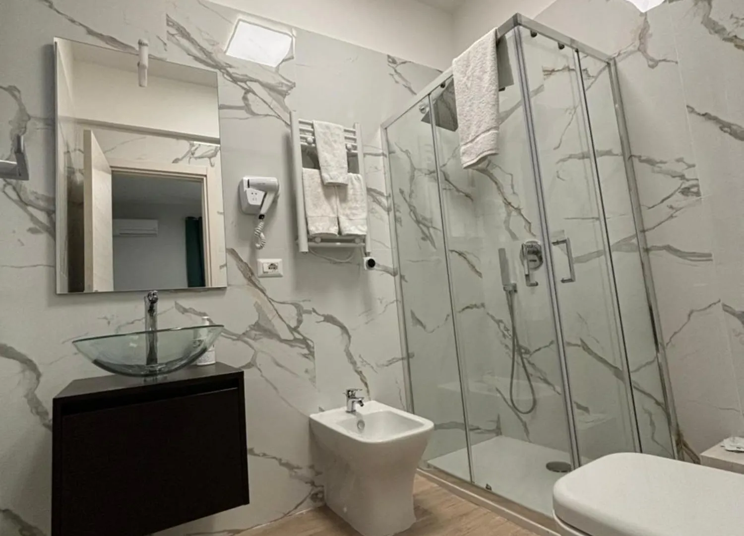B&B Cadifra Portapiccola Naples 0*,  Italy