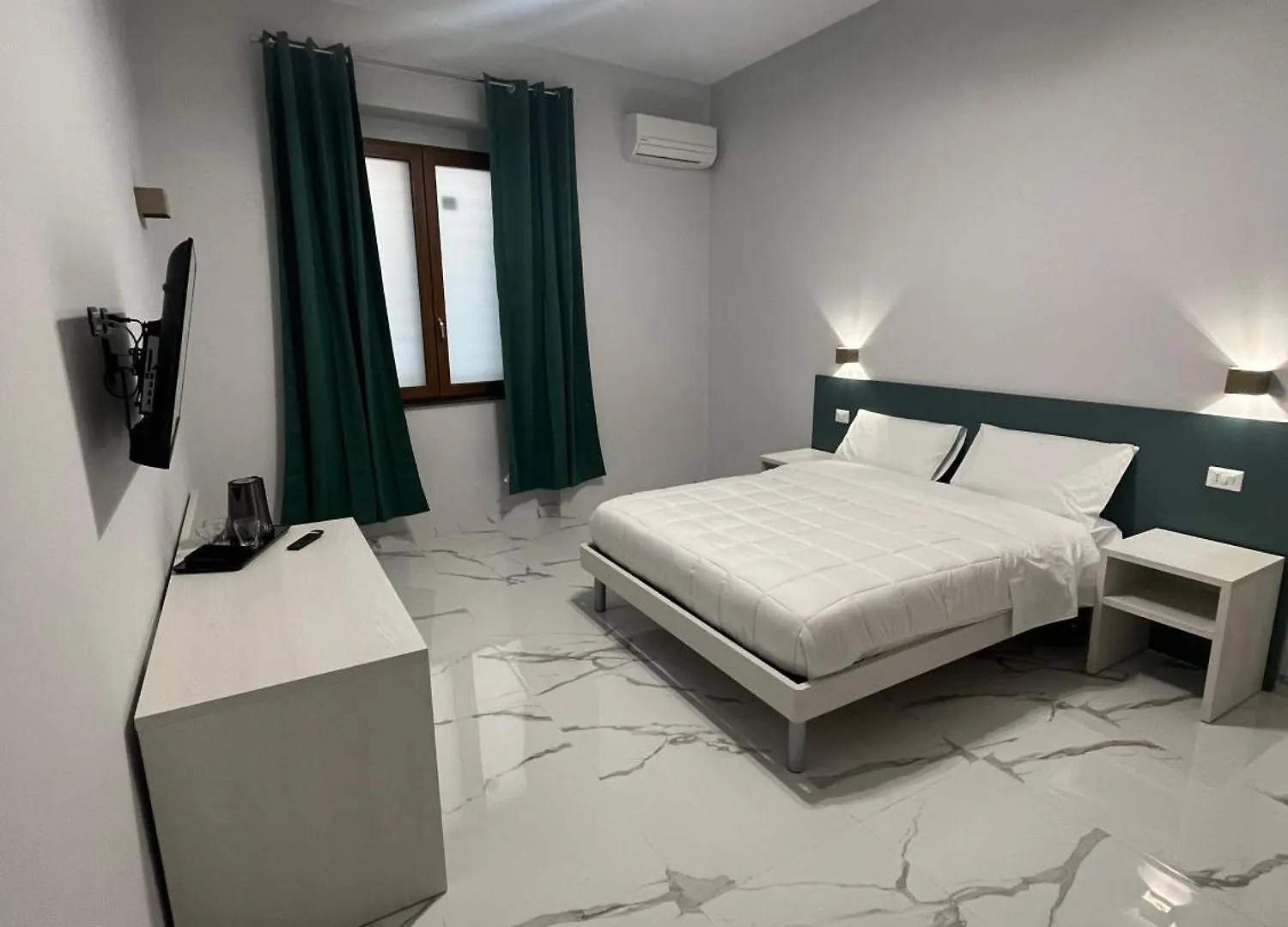 B&B Cadifra Portapiccola Naples