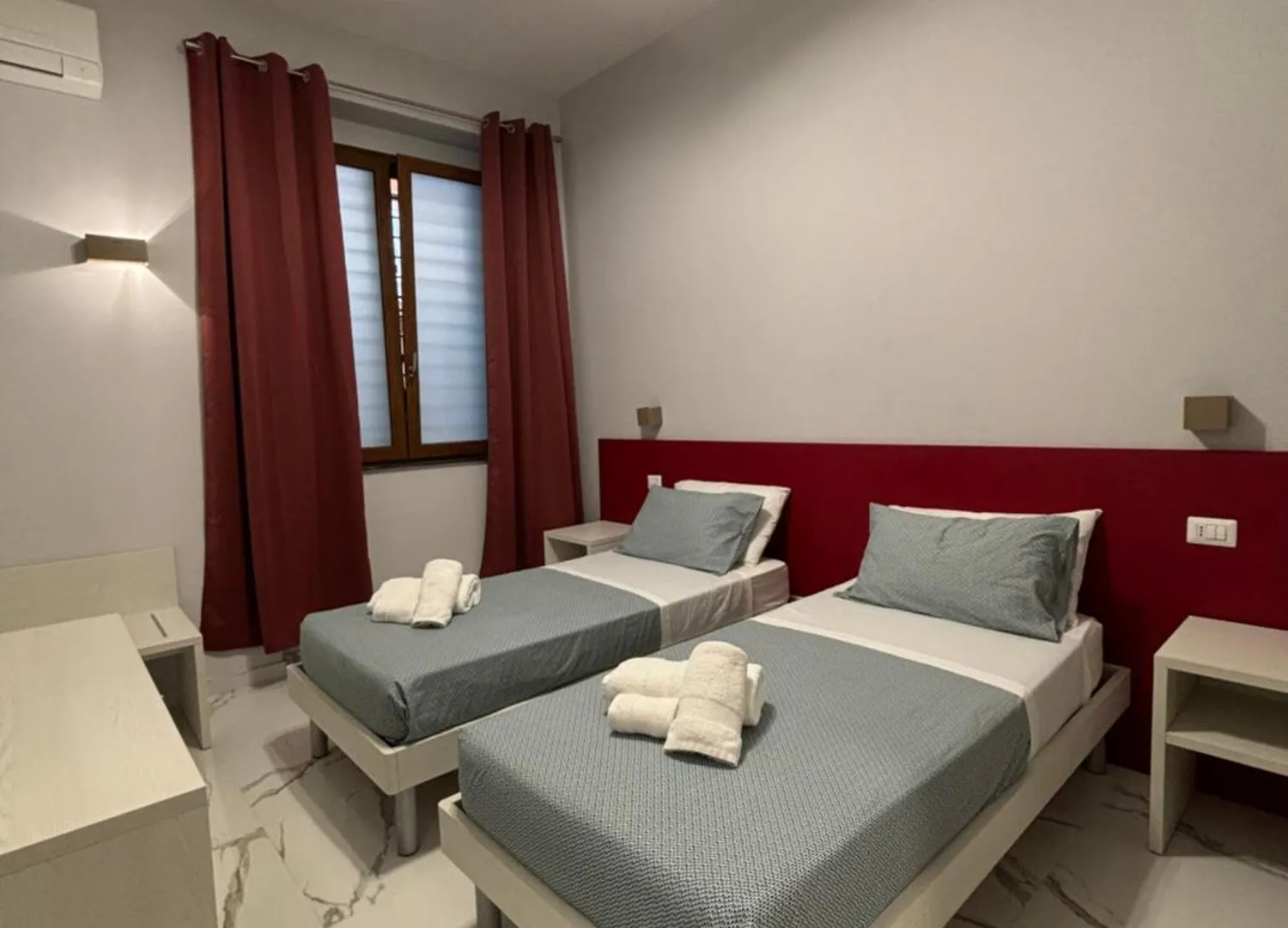 B&B Cadifra Portapiccola Naples Italy